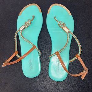 Mossimo Green Weave Thong Sandals sz 6.5